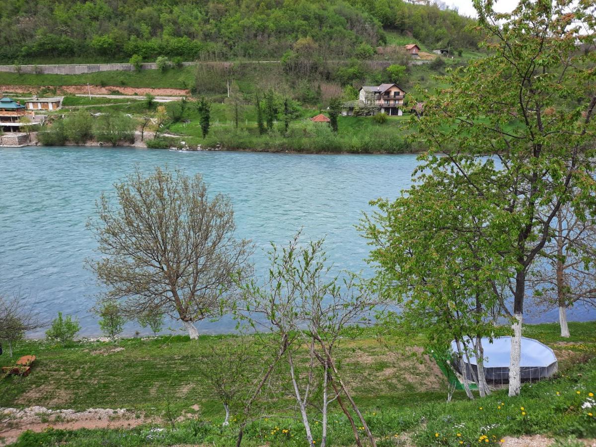 Apartmani Vila Na Drini Фоча Екстериор снимка