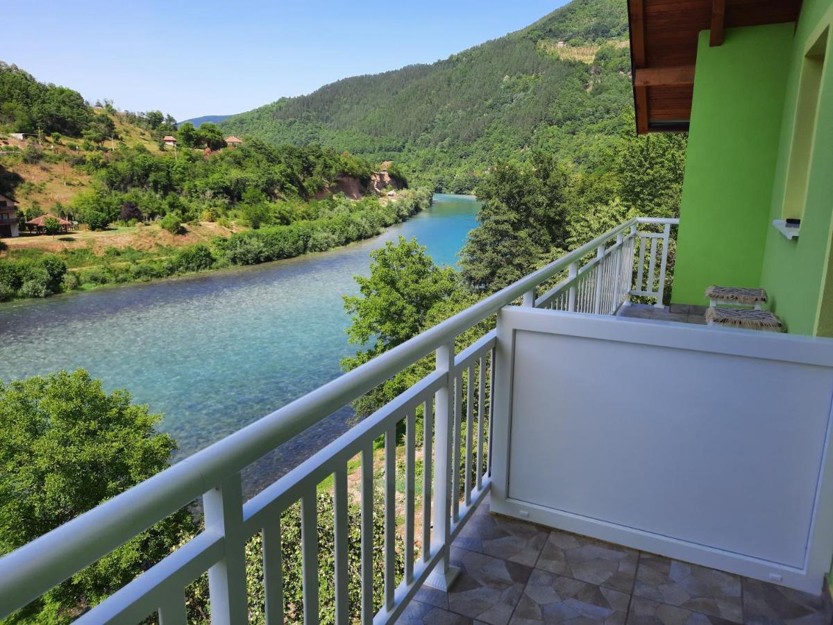 Apartmani Vila Na Drini Фоча Екстериор снимка