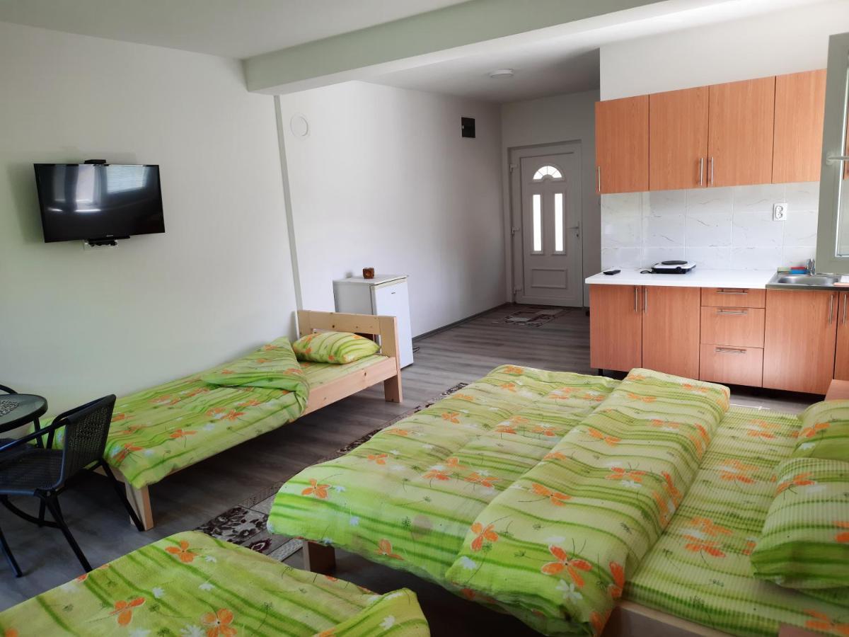 Apartmani Vila Na Drini Фоча Екстериор снимка