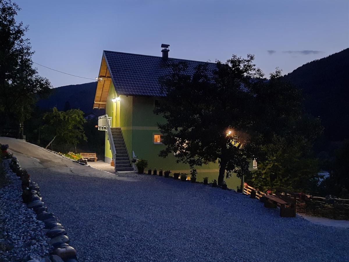Apartmani Vila Na Drini Фоча Екстериор снимка