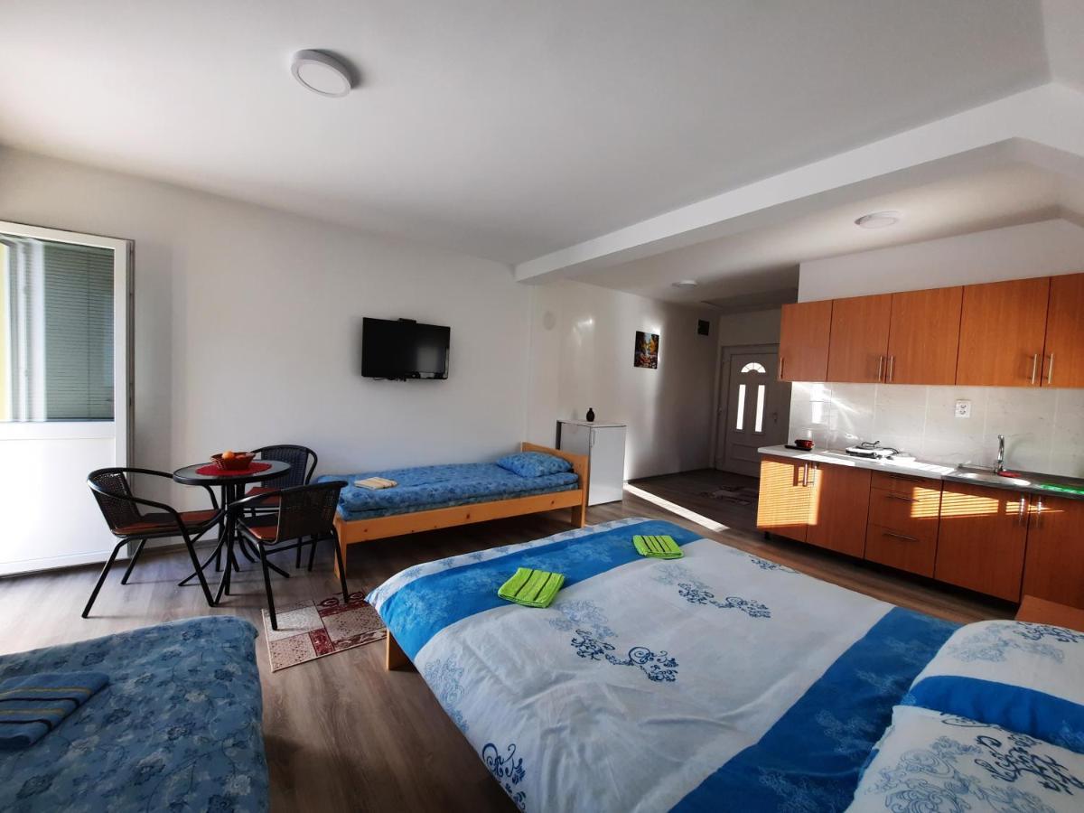 Apartmani Vila Na Drini Фоча Екстериор снимка