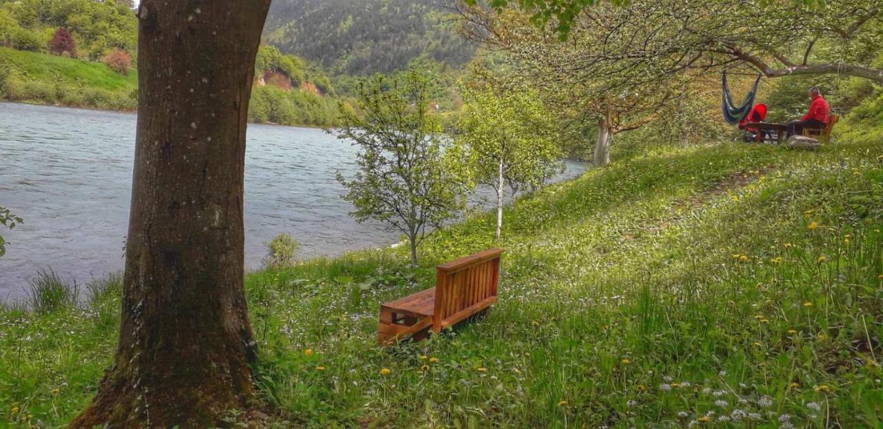 Apartmani Vila Na Drini Фоча Екстериор снимка